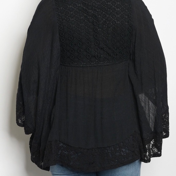 Black Eyelet Plus Size Blouse - Picture 2 of 2